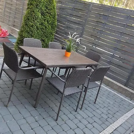 Domki Czerwona Roza * Jastrzębia Góra
